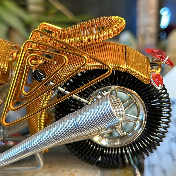 🔥SALE🔥 Wire Wrapped Motorcycle! Hand Made! - Picture 8 of 13